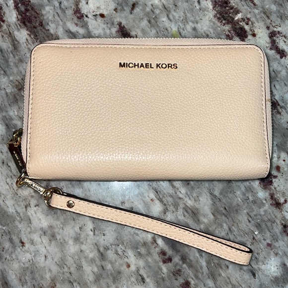 Michael kors wallet - Picture 2 of 6